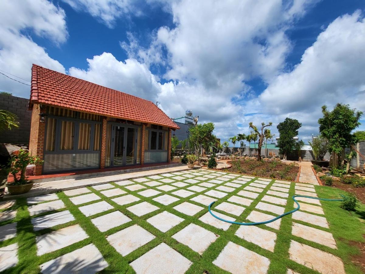 T'Farmstay Villa And Resort Buon Ma Thuot City Exterior photo